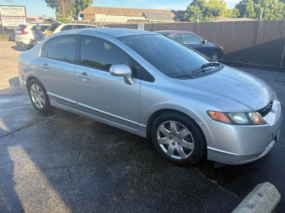2007 Honda Civic 8th Gen - Image 2 of 7
