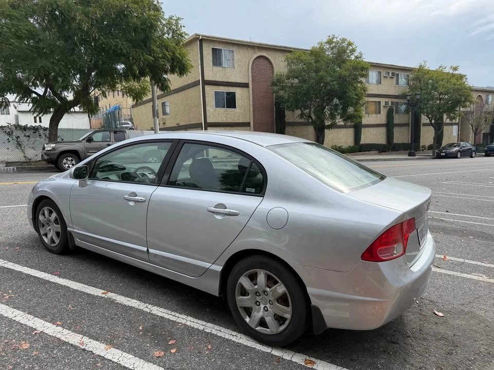 2007 Honda Civic 8th Gen - Image 4 of 16