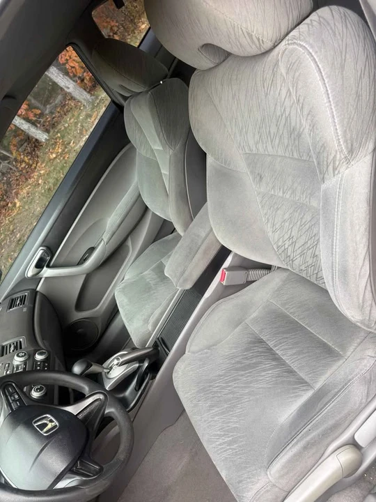 2007 Honda Civic 8th Gen - Image 3 of 7