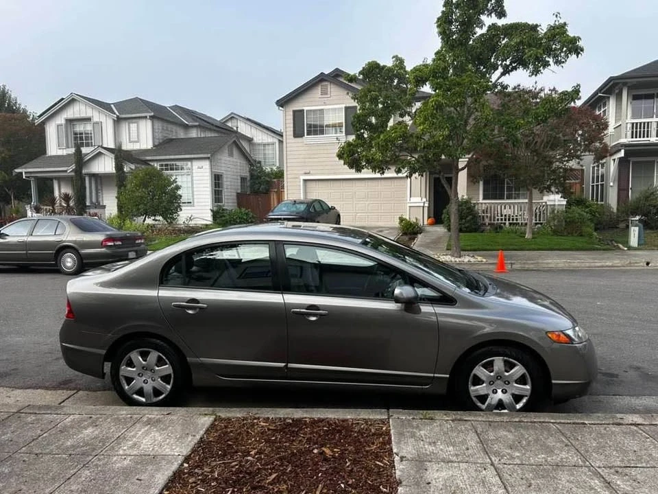 2007 Honda Civic 8th Gen - Image 6 of 9