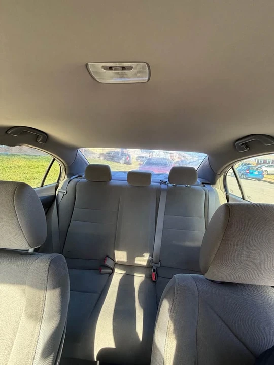 2007 Honda Civic 8th Gen - Image 4 of 6