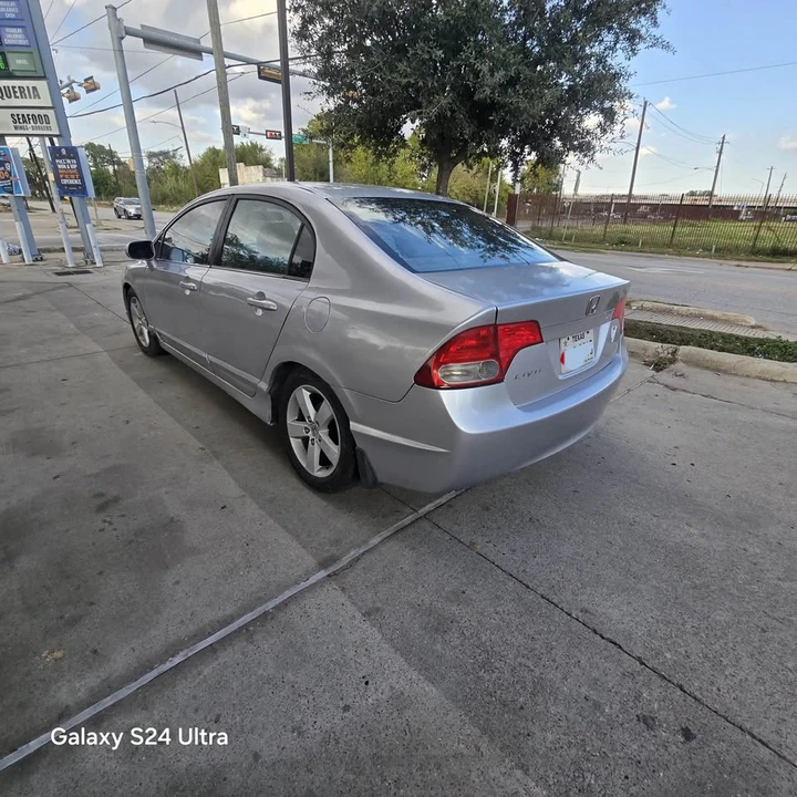 2007 Honda Civic 8th Gen - Image 7 of 17