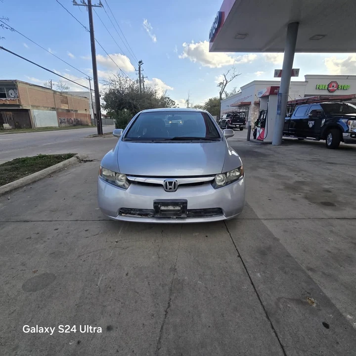 2007 Honda Civic 8th Gen - Image 2 of 17
