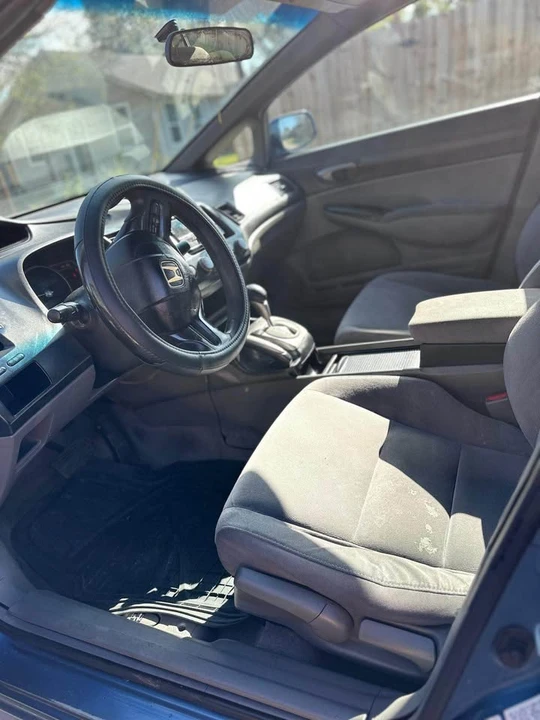 2007 Honda Civic 8th Gen - Image 8 of 9