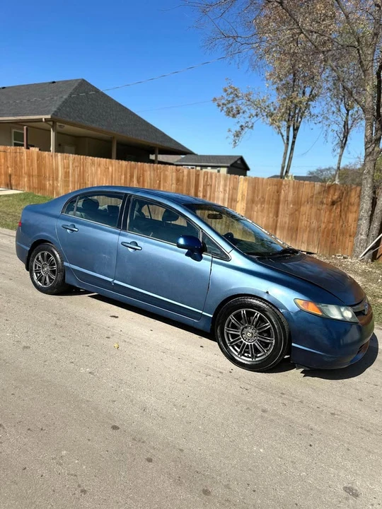 2007 Honda Civic 8th Gen - Image 2 of 9
