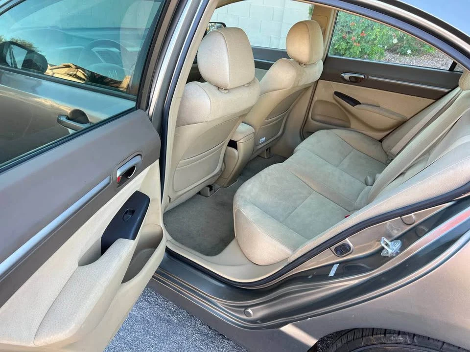 2007 Honda Civic 8th Gen - Image 18 of 20