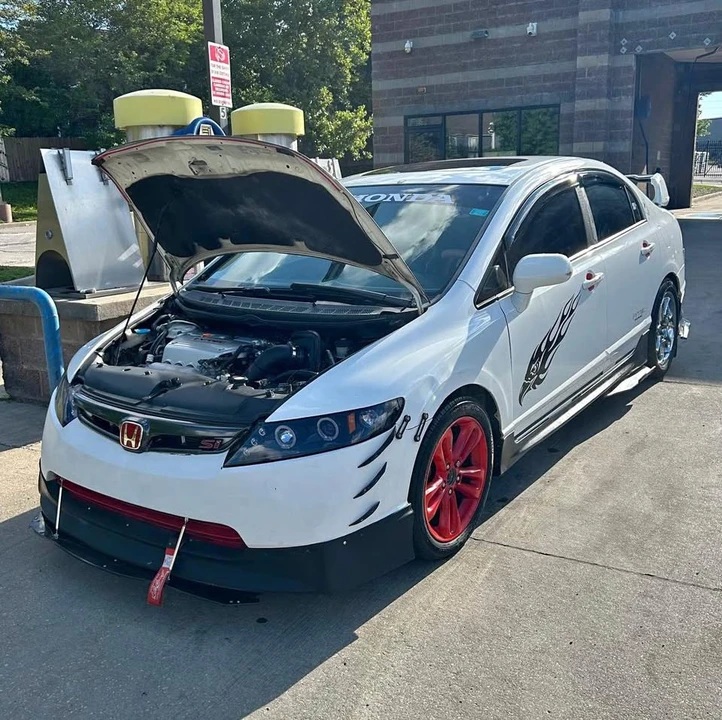 2007 Honda Civic Si 8th Gen - Image 2 of 12