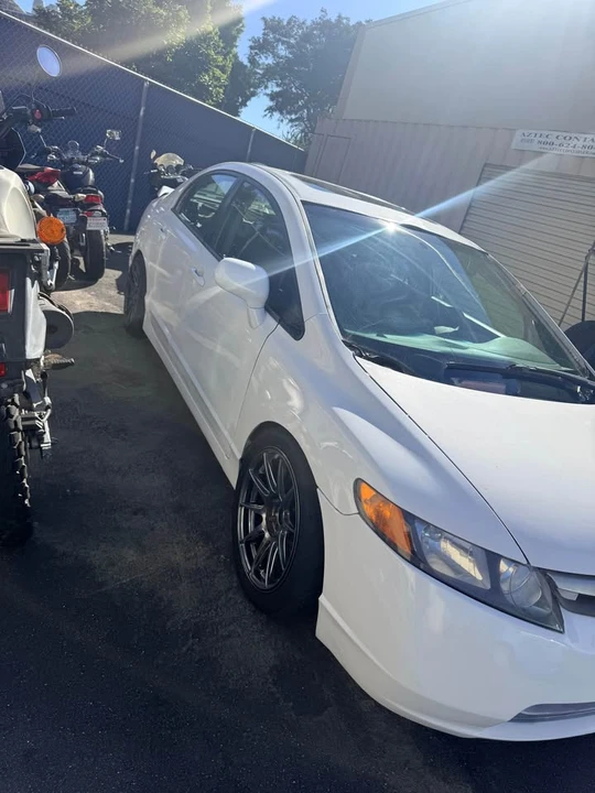 2007 Honda Civic Si 8th Gen - Image 2 of 7