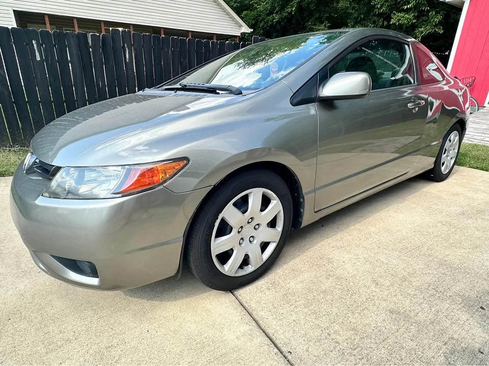 2007 Honda Civic 8th Gen - Image 5 of 6