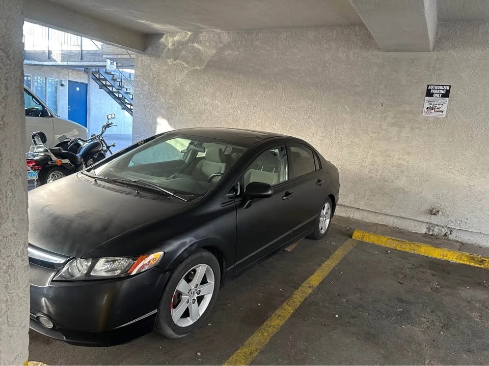 2007 Honda Civic 8th Gen - Image 2 of 7