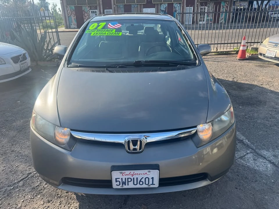 2007 Honda Civic 8th Gen - Image 3 of 20