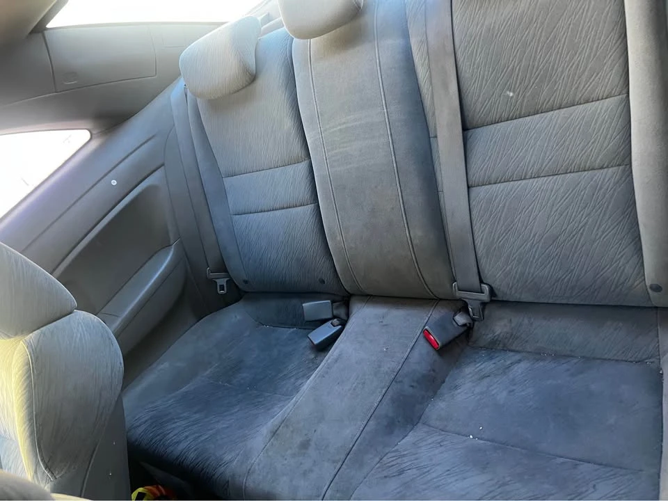 2007 Honda Civic 8th Gen - Image 2 of 4