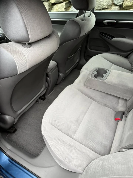 2007 Honda Civic 8th Gen - Image 8 of 13