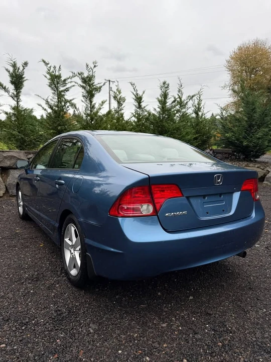 2007 Honda Civic 8th Gen - Image 4 of 13