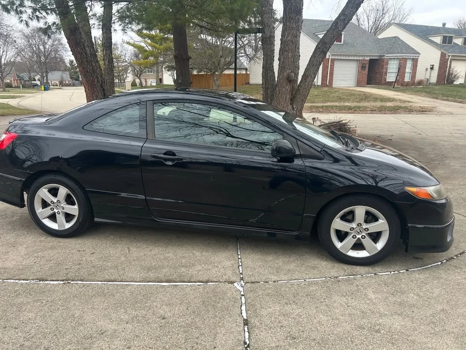 2007 Honda Civic 8th Gen - Image 6 of 15