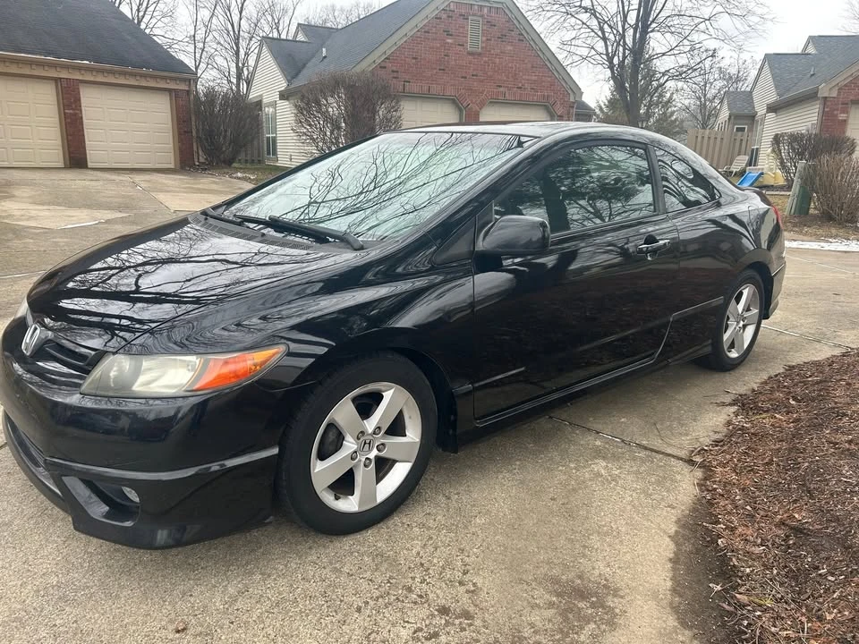 2007 Honda Civic 8th Gen - Image 3 of 15