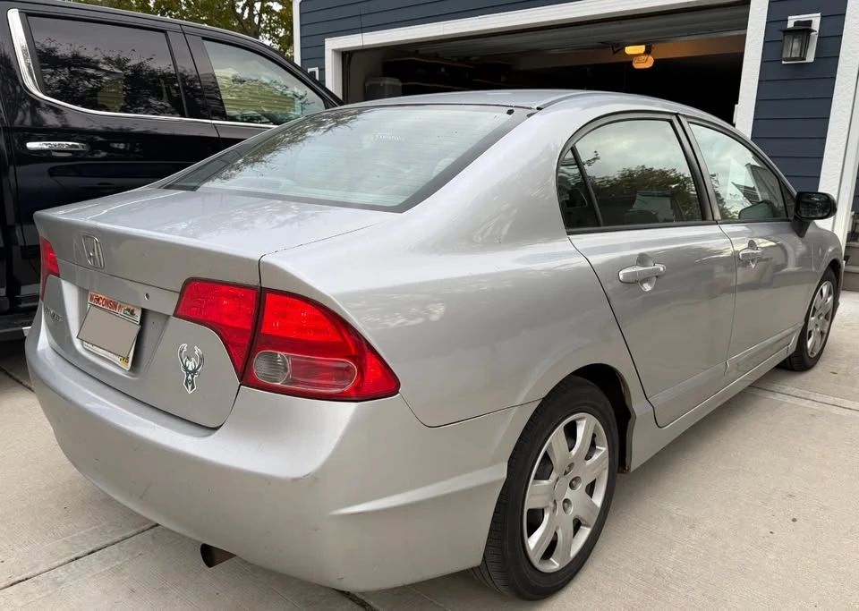 2007 Honda Civic 8th Gen - Image 9 of 17