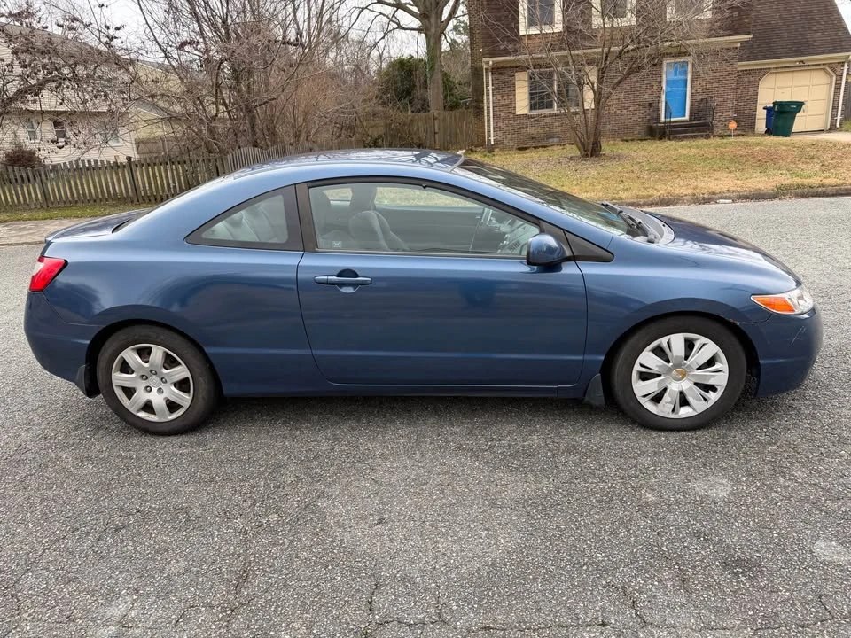 2007 Honda Civic 8th Gen - Image 5 of 10