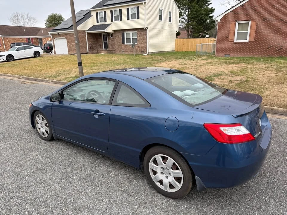 2007 Honda Civic 8th Gen - Image 3 of 10