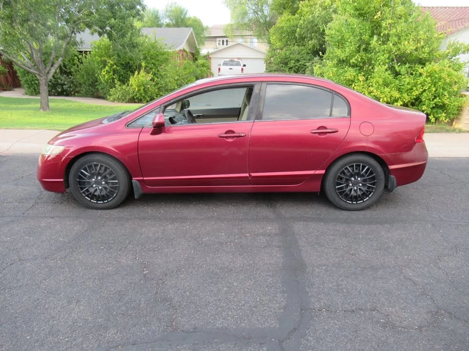 2007 Honda Civic 8th Gen - Image 3 of 13