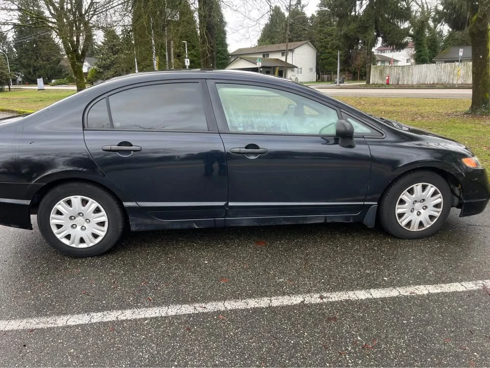 2007 Honda Civic 8th Gen - Image 2 of 14