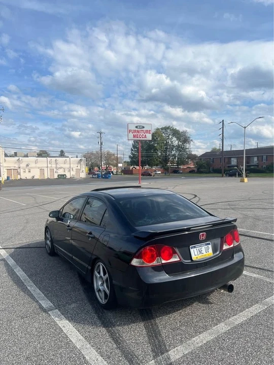 2007 Honda Civic Si 8th Gen - Image 2 of 8