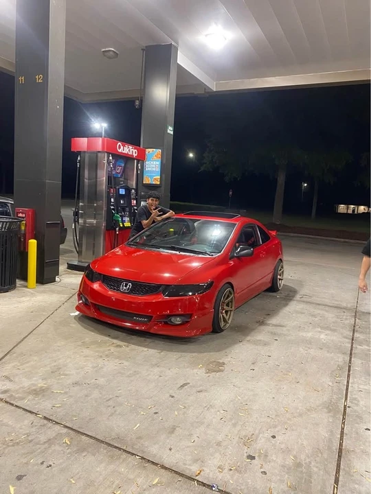 2007 Honda Civic 8th Gen - Image 2 of 2