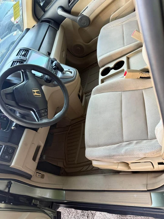 2007 Honda CR-V 3rd Gen - Image 9 of 17