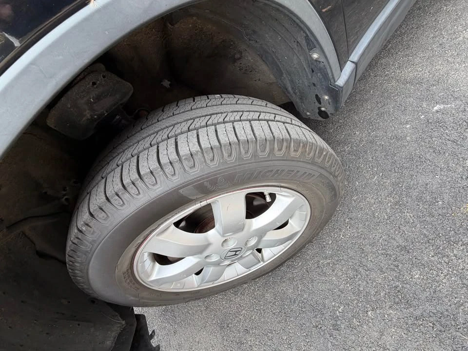 2007 Honda CR-V 3rd Gen - Image 9 of 12