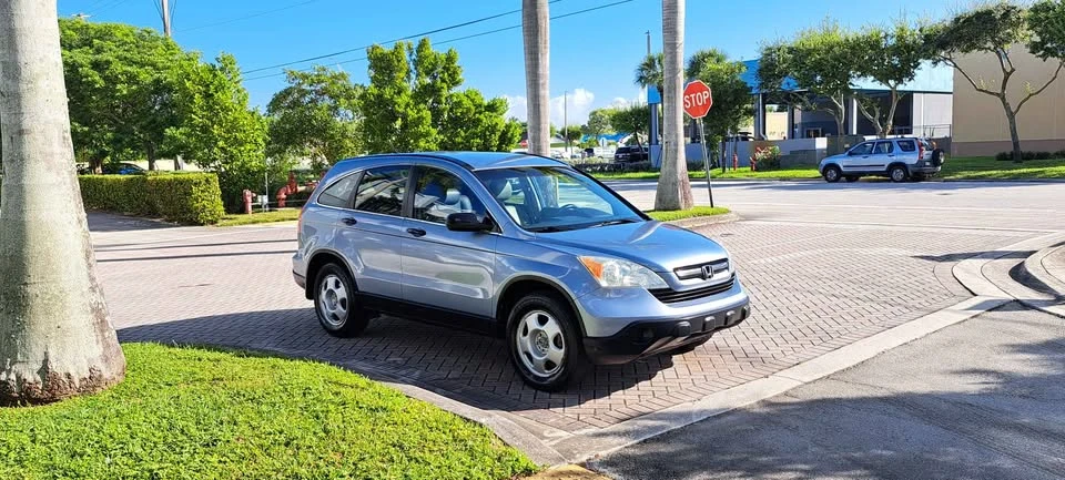 2007 Honda CR-V 3rd Gen - Image 3 of 9