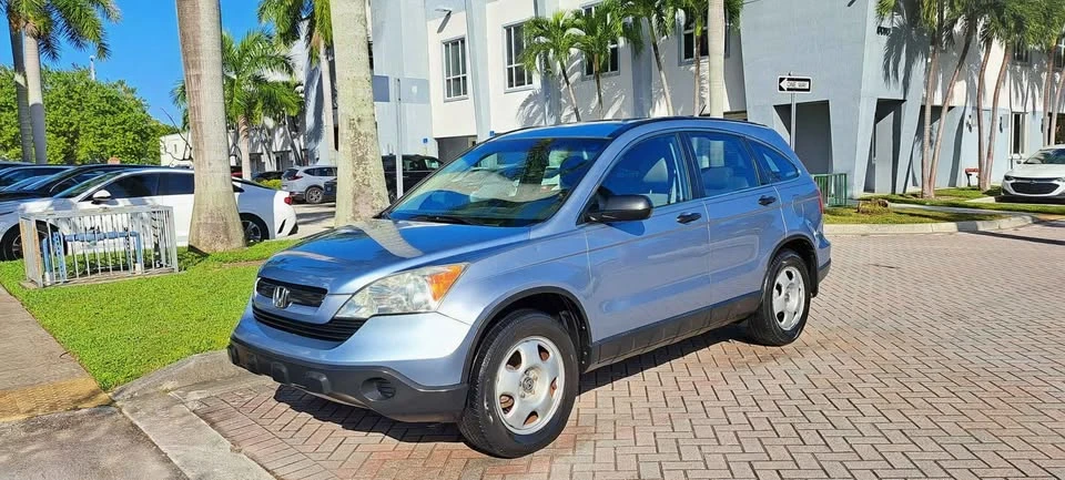 2007 Honda CR-V 3rd Gen - Image 2 of 9