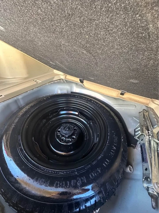 2007 Honda CR-V 3rd Gen - Image 9 of 13