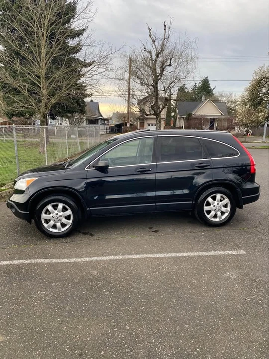 2007 Honda CR-V 3rd Gen - Image 2 of 15