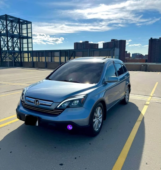 2007 Honda CR-V 3rd Gen - Image 2 of 19