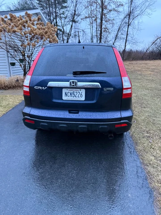 2007 Honda CR-V 3rd Gen - Image 2 of 6