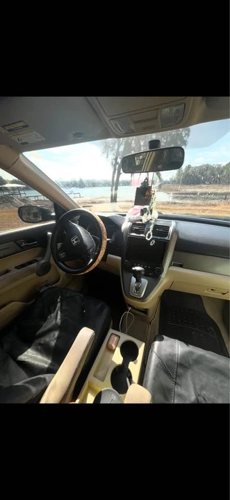 2007 Honda CR-V 3rd Gen - Image 2 of 6