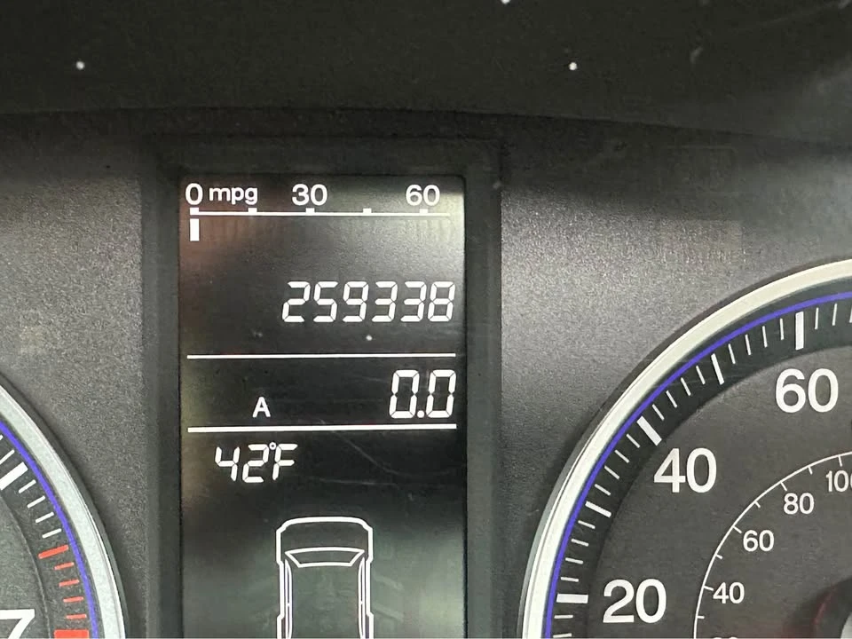 2007 Honda CR-V 3rd Gen - Image 14 of 17