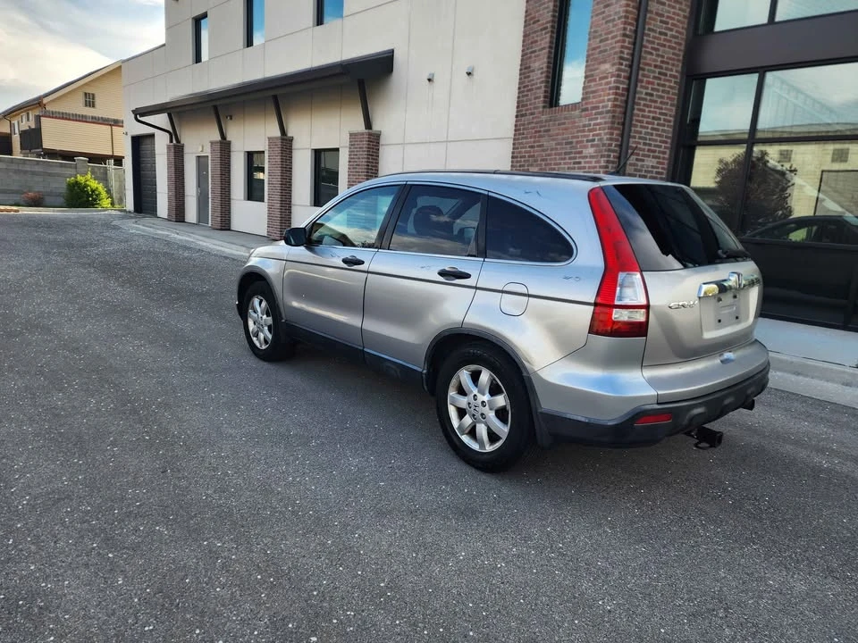 2007 Honda CR-V 3rd Gen - Image 2 of 15
