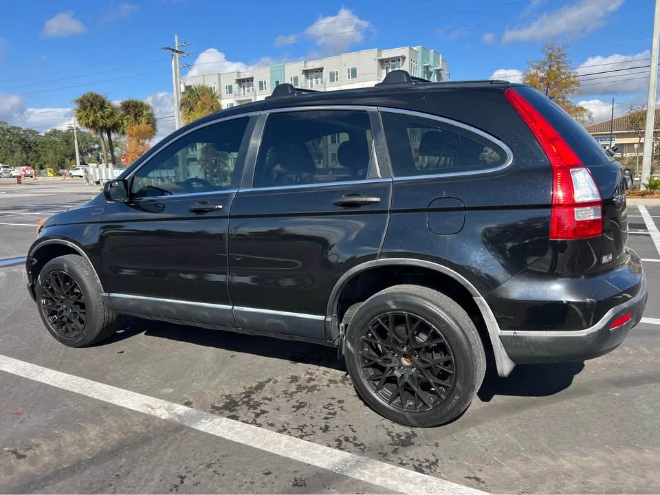 2007 Honda CR-V 3rd Gen - Image 2 of 9