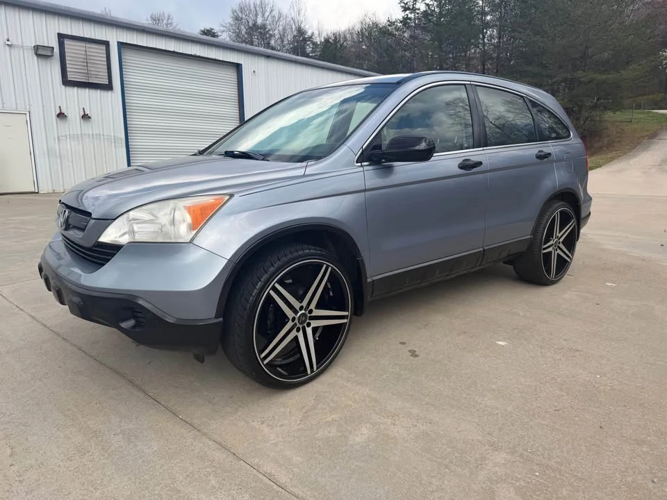 2007 Honda CR-V 3rd Gen - Image 2 of 19