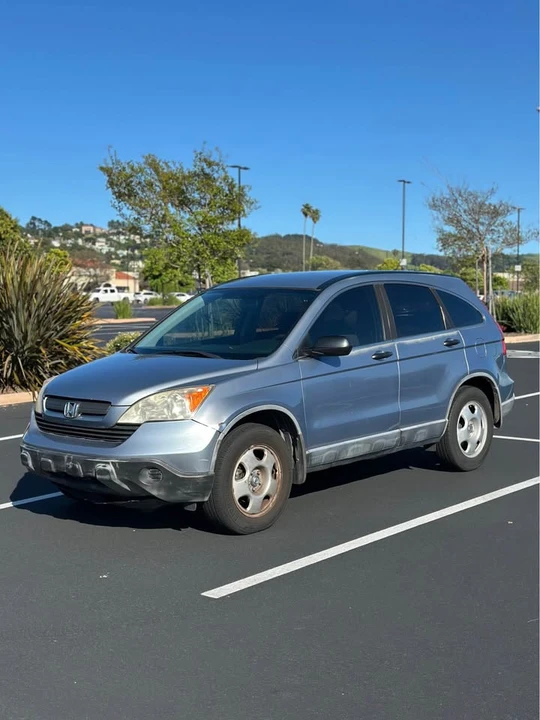 2007 Honda CR-V 3rd Gen - Image 2 of 14