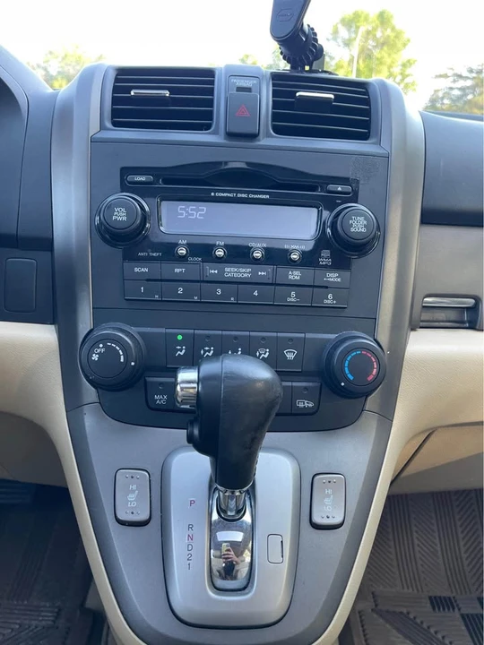 2007 Honda CR-V 3rd Gen - Image 15 of 17