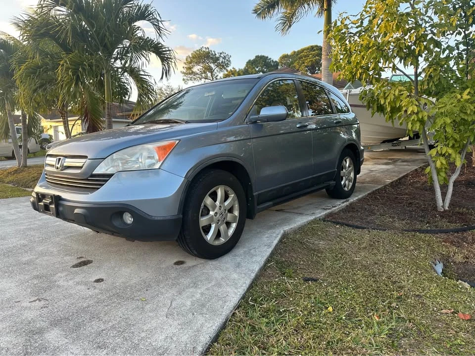 2007 Honda CR-V 3rd Gen - Image 2 of 5