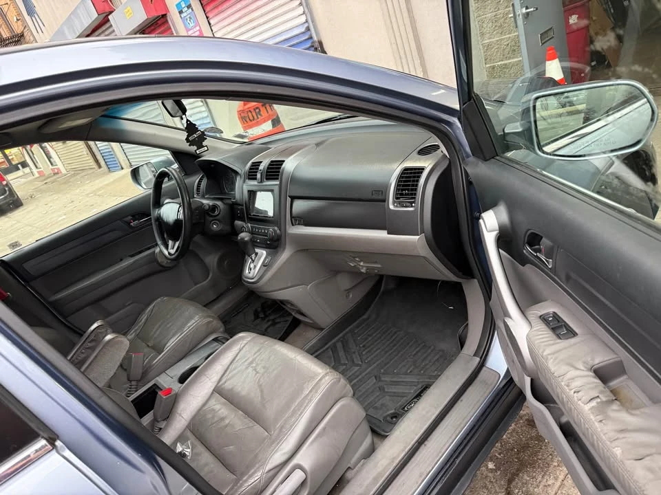 2007 Honda CR-V 3rd Gen - Image 9 of 12