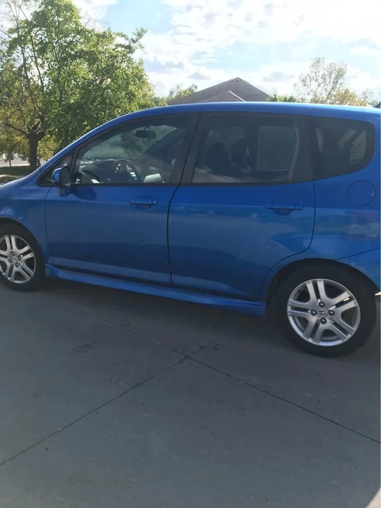 2007 Honda Fit - Image 8 of 16