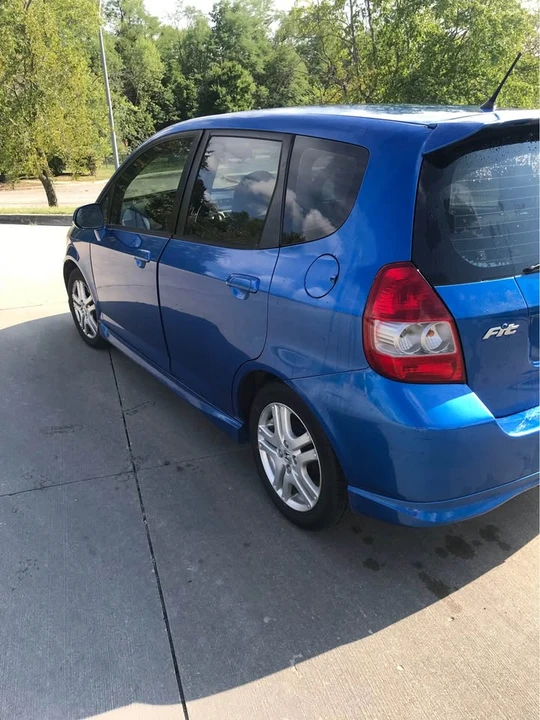 2007 Honda Fit - Image 12 of 16