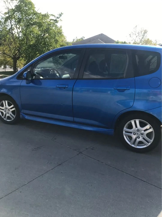 2007 Honda Fit - Image 10 of 16