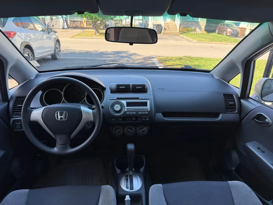 2007 Honda Fit - Image 11 of 14