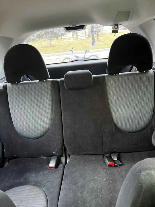 2007 Honda Fit - Image 5 of 7