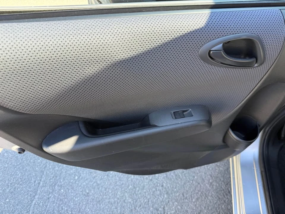2007 Honda Fit - Image 9 of 14